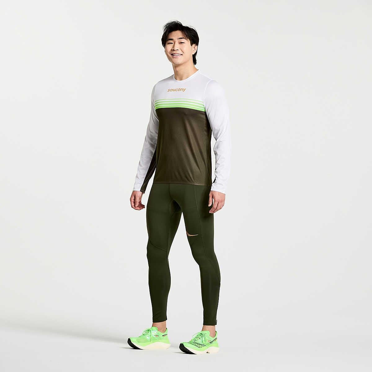 SAM800314-UB_4.jpg